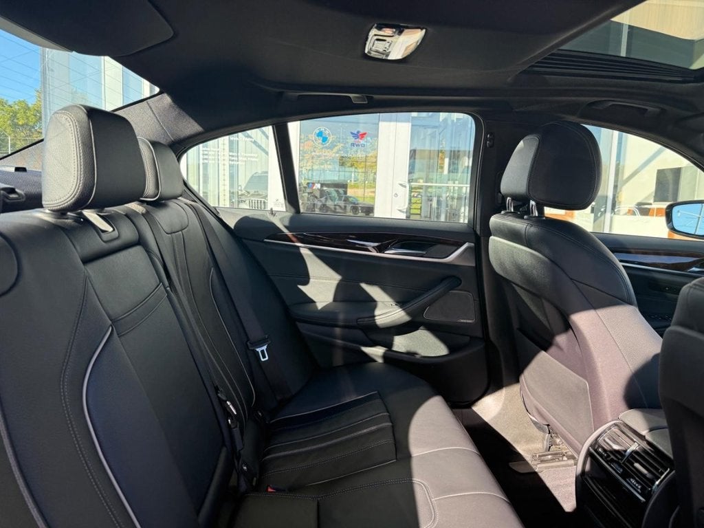2019 BMW 5 Series 540i xDrive