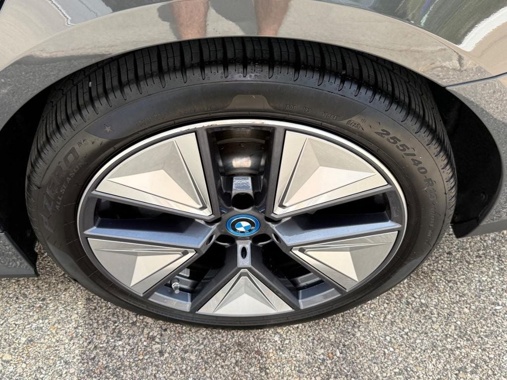 2023 BMW i4 eDrive35