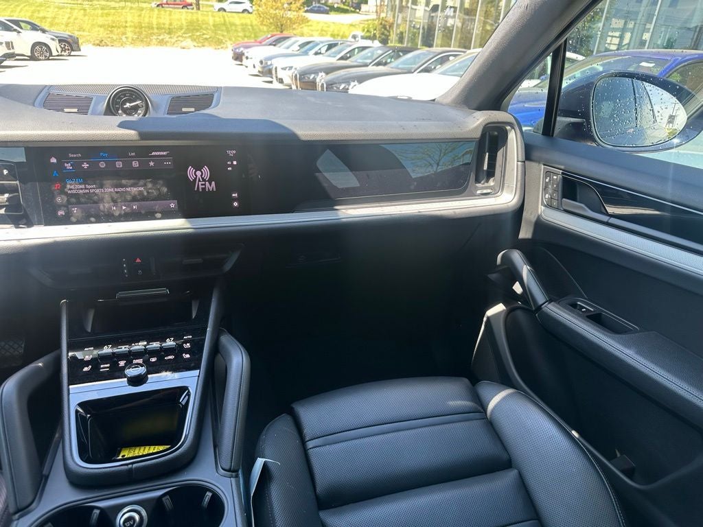 2024 Porsche Cayenne Coupe Base