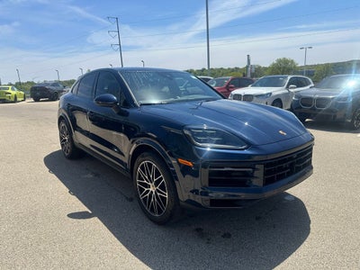 2024 Porsche Cayenne Coupe Base