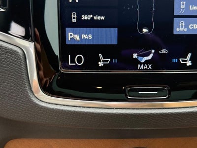 2018 Volvo XC90 T6 Inscription