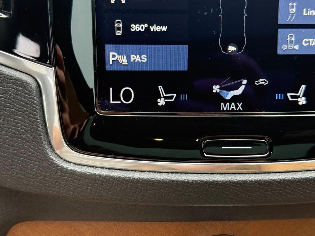 2018 Volvo XC90 T6 Inscription