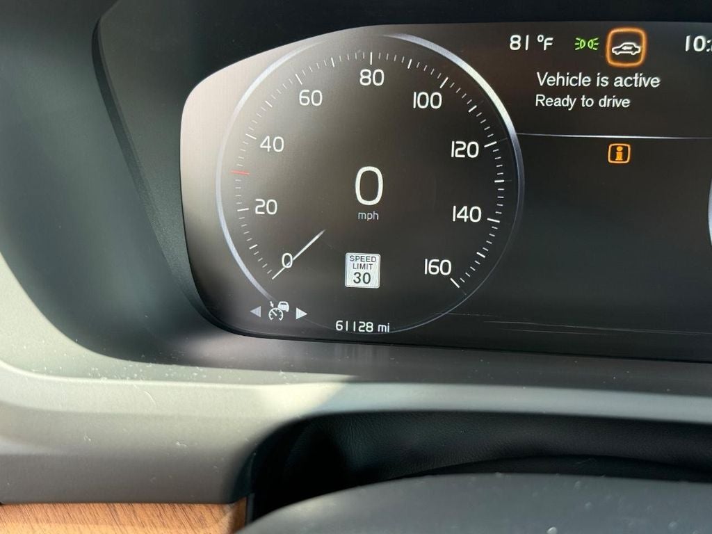2022 Volvo XC90 Recharge Plug-In Hybrid T8 Inscription Expression 6 Passenger