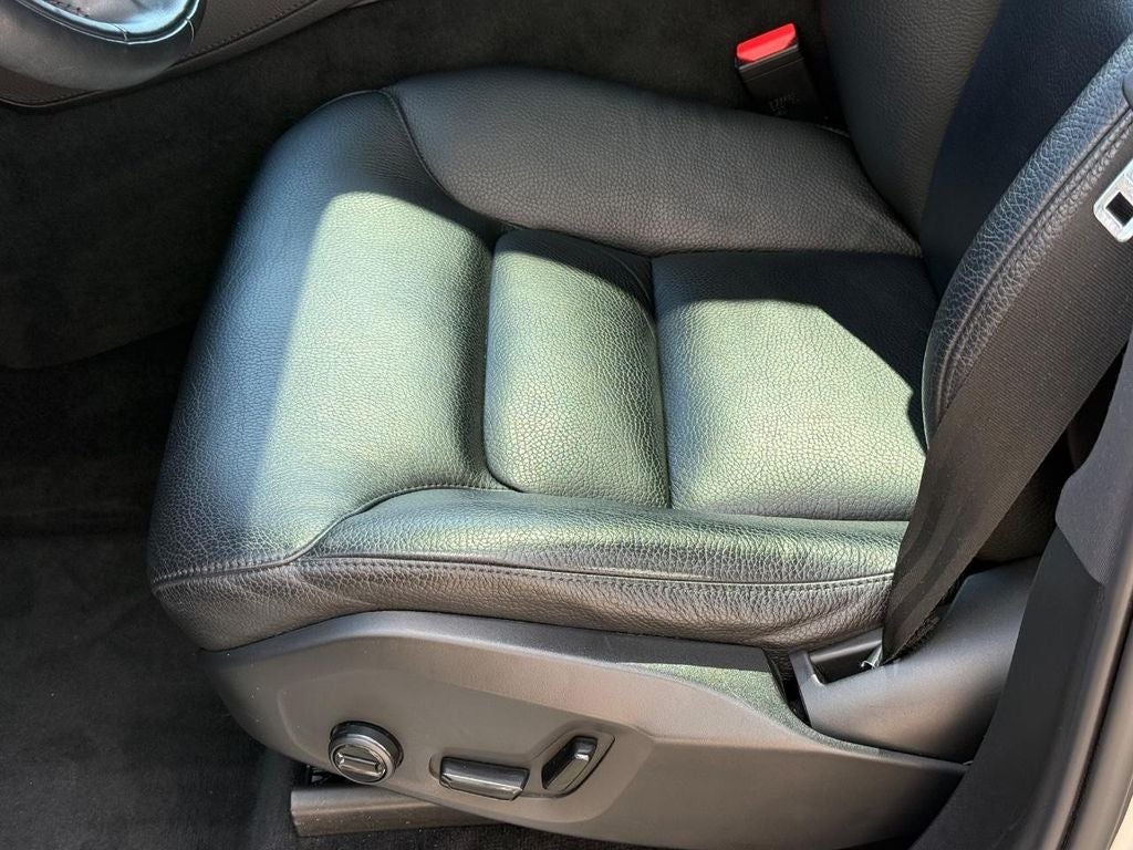 2022 Volvo XC90 Recharge Plug-In Hybrid T8 Inscription Expression 6 Passenger