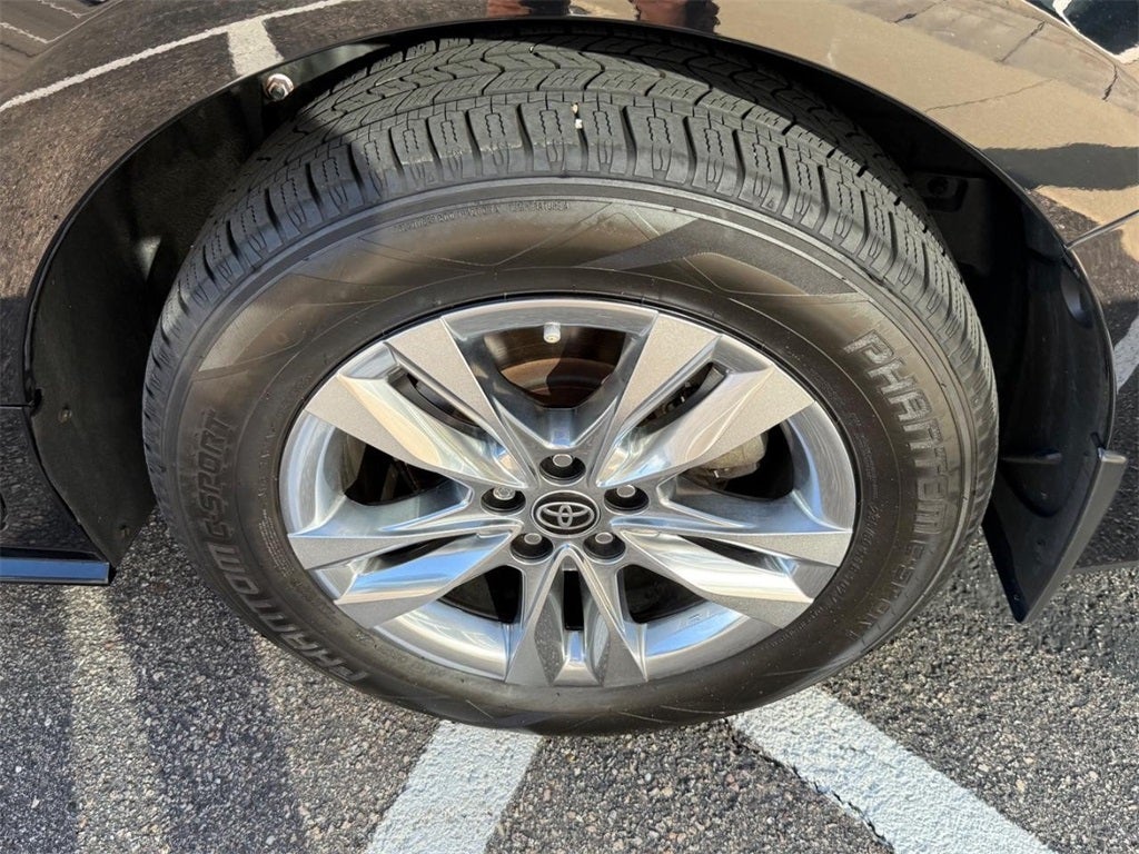 2022 Toyota Sienna Woodland Edition