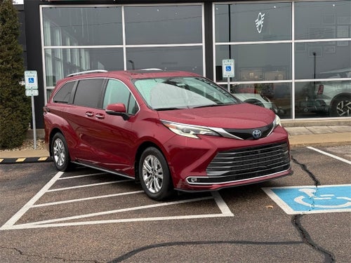 2023 Toyota Sienna Platinum 7 Passenger