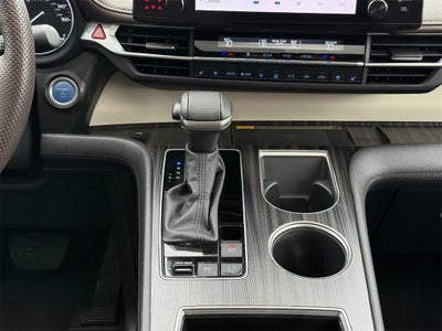 2023 Toyota Sienna Platinum 7 Passenger