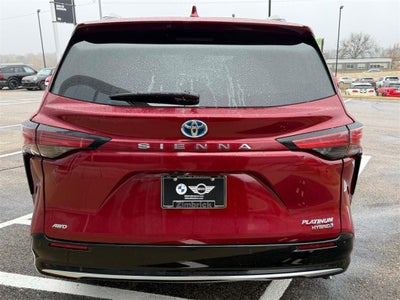 2023 Toyota Sienna Platinum 7 Passenger