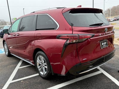 2023 Toyota Sienna Platinum 7 Passenger