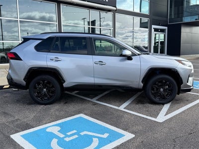 2023 Toyota RAV4 Hybrid SE