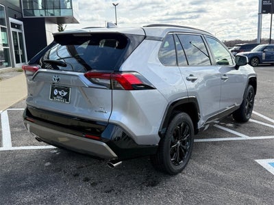 2023 Toyota RAV4 Hybrid SE