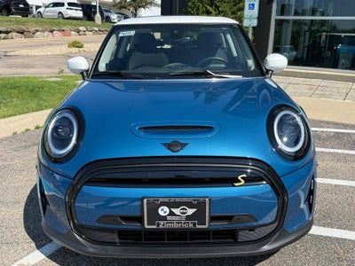 2024 MINI HARDTOP 2 DOOR Iconic