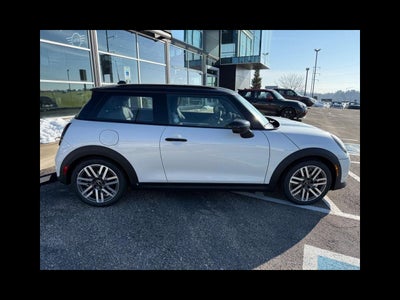 2026 MINI 2 DOOR SIGNATURE PLUS