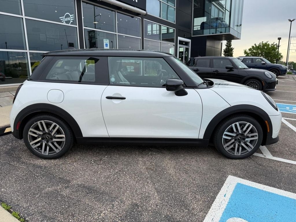 2026 MINI 2 DOOR OXFORD EDITION