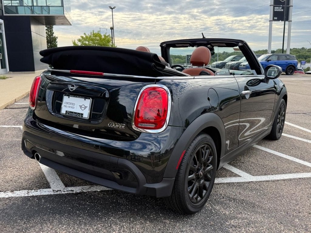 2024 MINI CONVERTIBLE Base