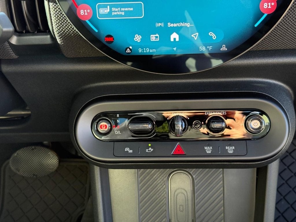 2027 MINI 2 DOOR SIGNATURE PLUS