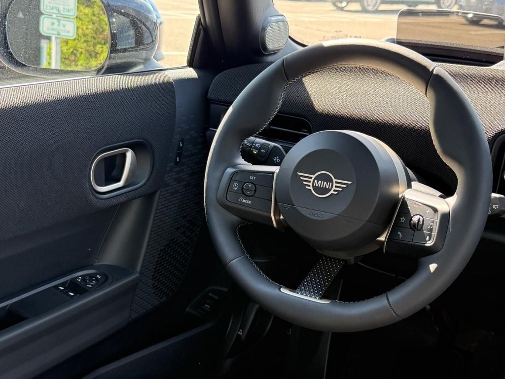 2026 MINI 2 DOOR ICONIC