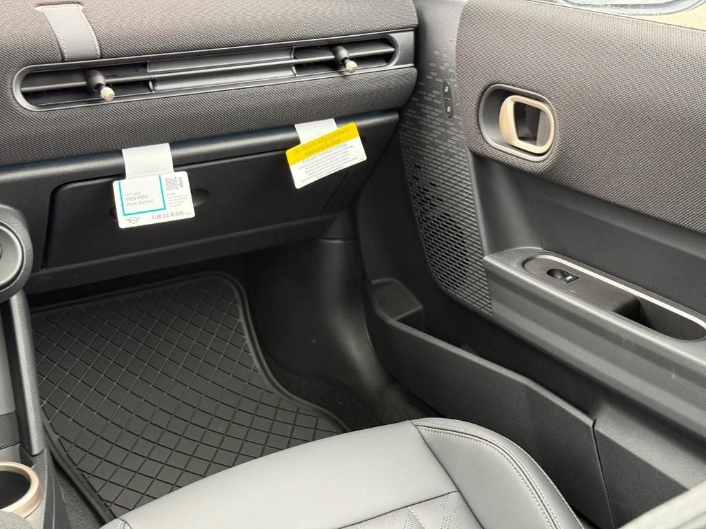 2026 MINI 2 DOOR ICONIC