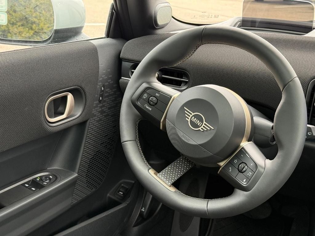 2026 MINI 2 DOOR ICONIC