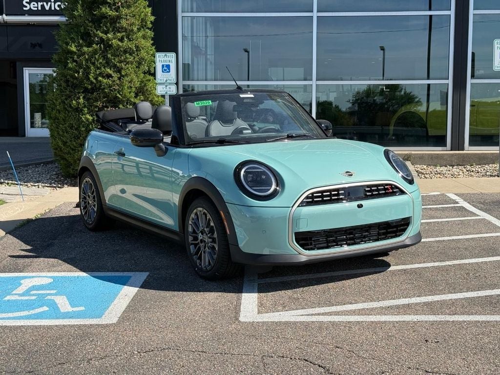 2026 MINI CONVERTIBLE ICONIC