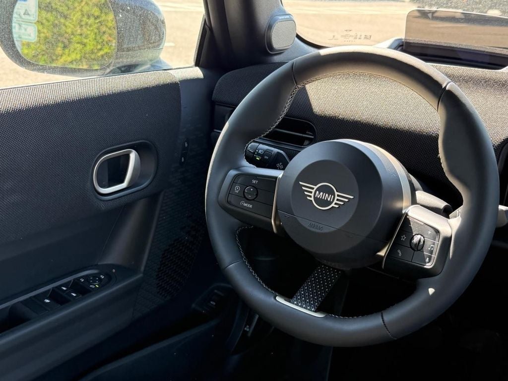 2026 MINI CONVERTIBLE ICONIC
