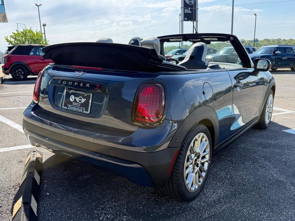 2026 MINI CONVERTIBLE ICONIC