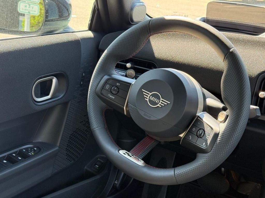 2026 MINI CONVERTIBLE ICONIC