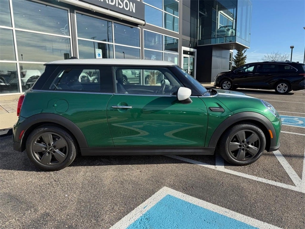 2022 MINI Hardtop 2 Door Cooper