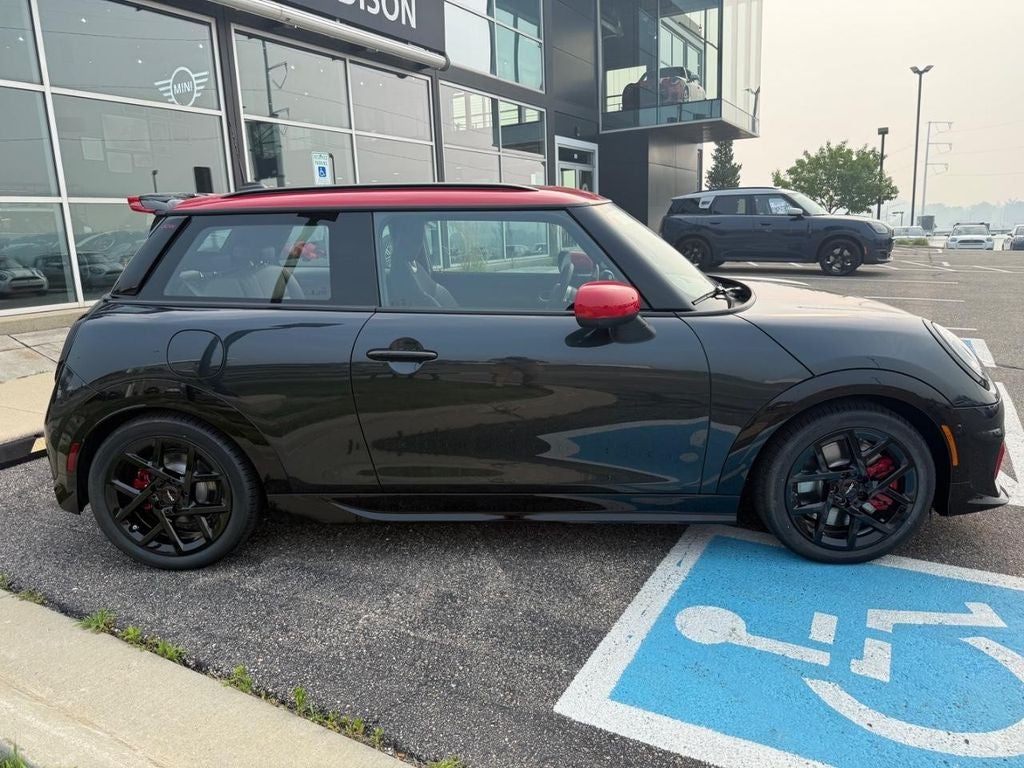 2026 MINI 2 DOOR ICONIC