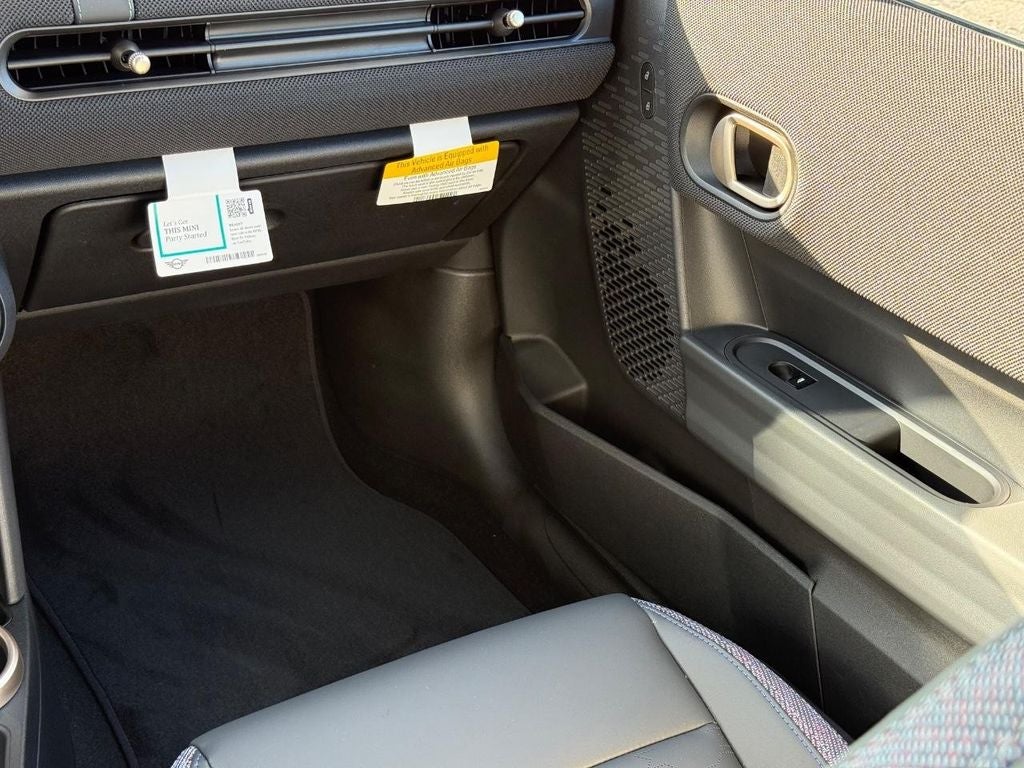 2026 MINI 4 DOOR SIGNATURE PLUS