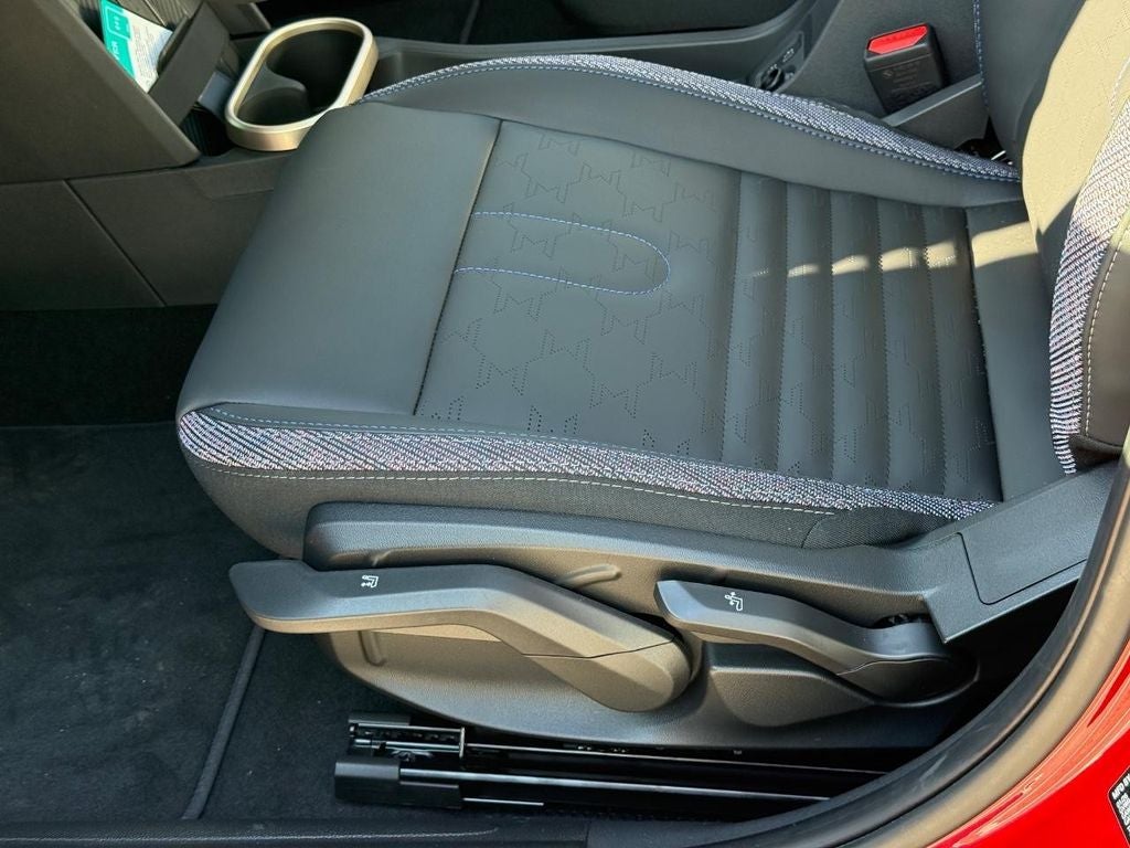 2026 MINI 4 DOOR SIGNATURE PLUS