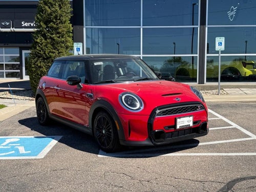 2024 MINI HARDTOP 2 DOOR Signature