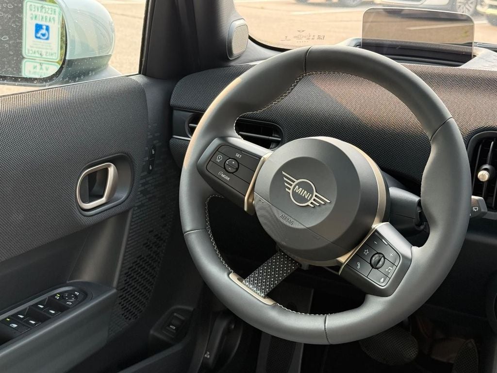 2026 MINI 4 DOOR ICONIC
