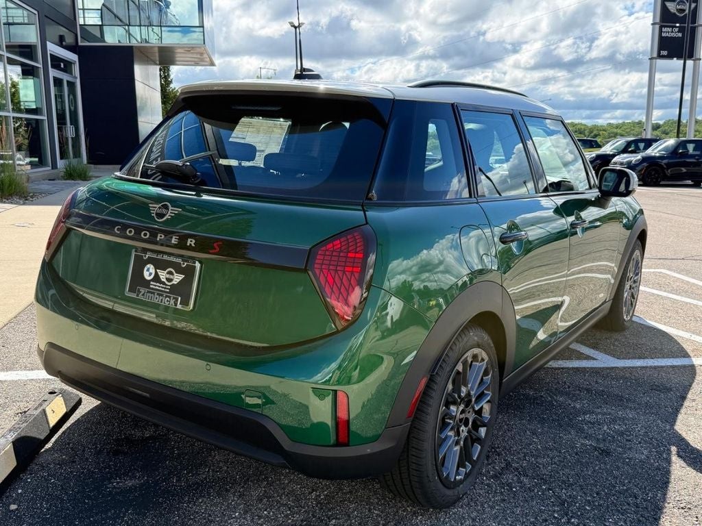 2026 MINI 4 DOOR SIGNATURE PLUS