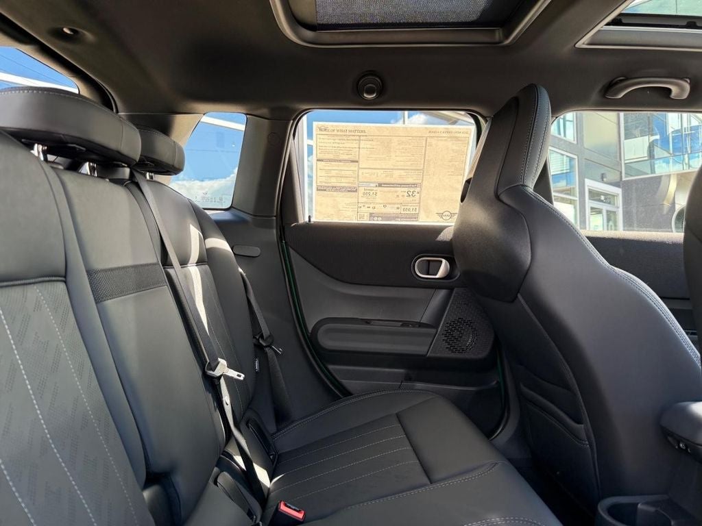2026 MINI 4 DOOR SIGNATURE PLUS
