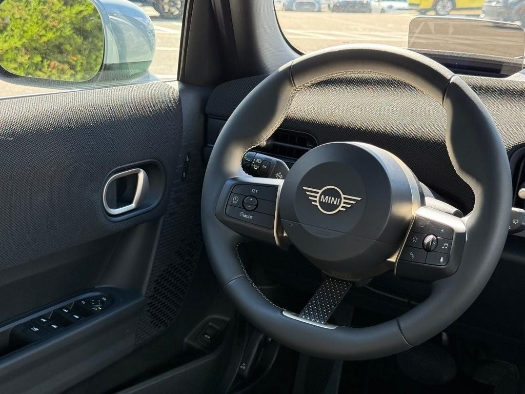 2026 MINI 4 DOOR SIGNATURE PLUS