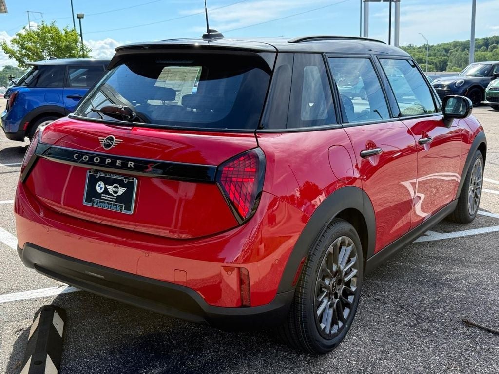 2026 MINI 4 DOOR SIGNATURE PLUS