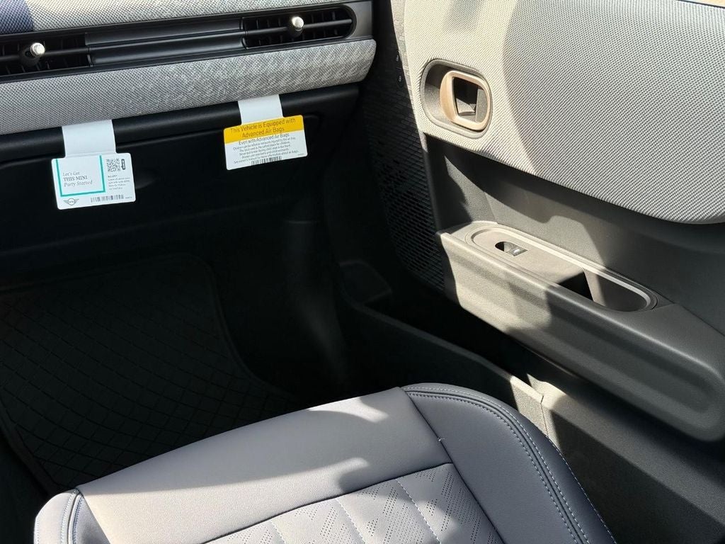 2026 MINI 4 DOOR SIGNATURE PLUS