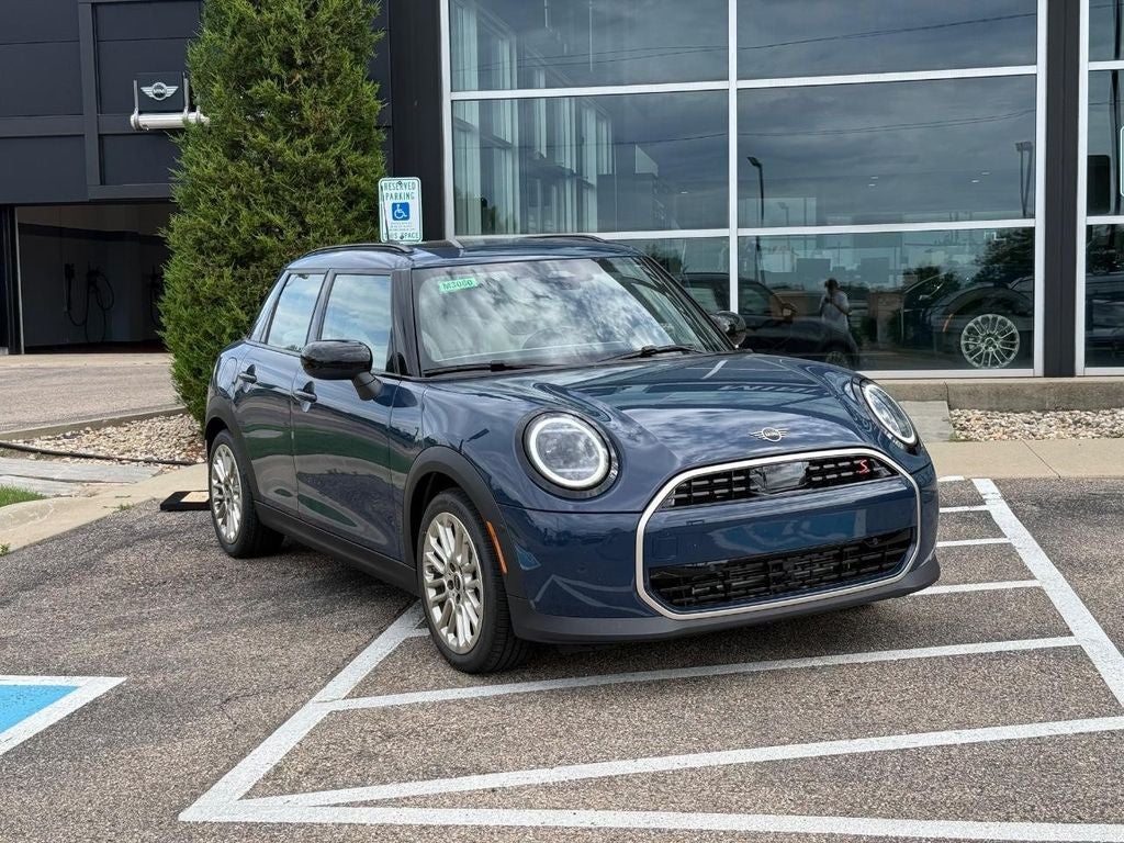 2026 MINI 4 DOOR SIGNATURE PLUS