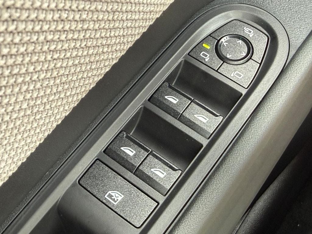 2026 MINI 4 DOOR SIGNATURE PLUS