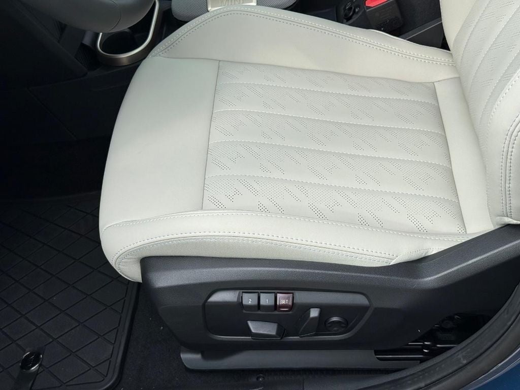 2026 MINI 4 DOOR SIGNATURE PLUS