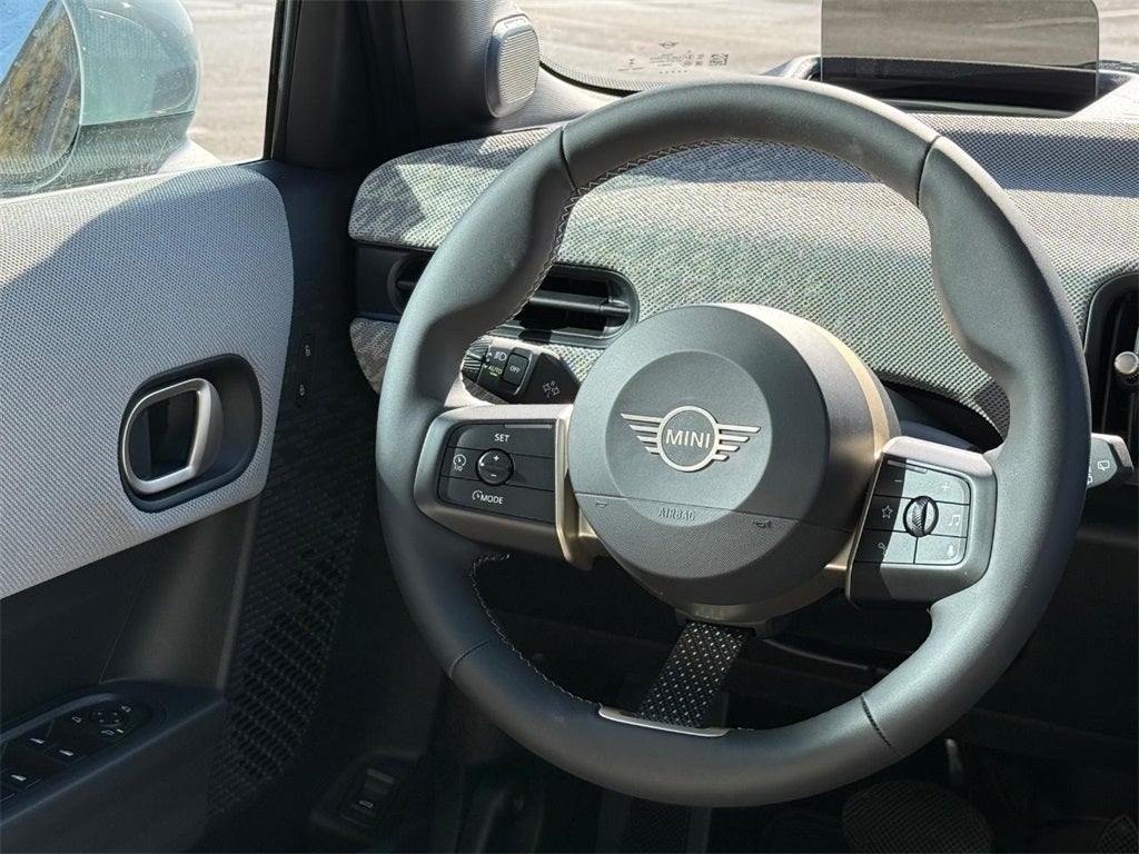 2026 MINI 4 DOOR ICONIC