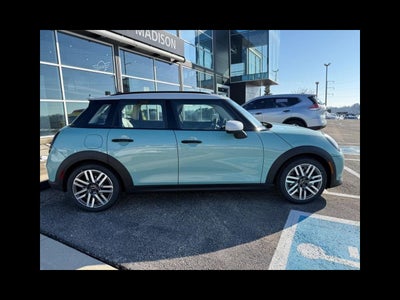 2026 MINI 4 DOOR SIGNATURE PLUS