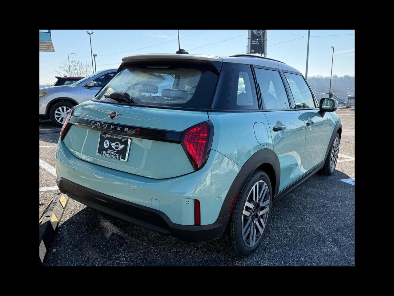 2026 MINI 4 DOOR SIGNATURE PLUS