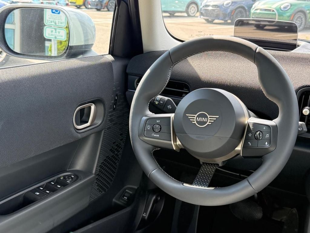 2026 MINI 4 DOOR SIGNATURE PLUS