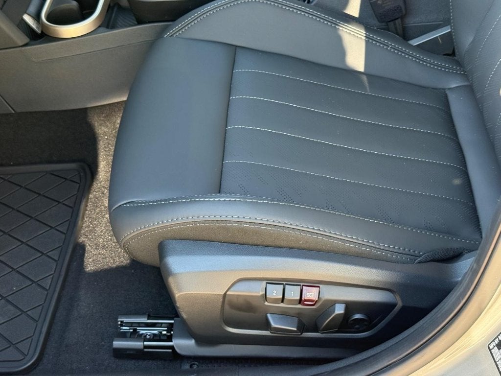 2027 MINI 4 DOOR ICONIC