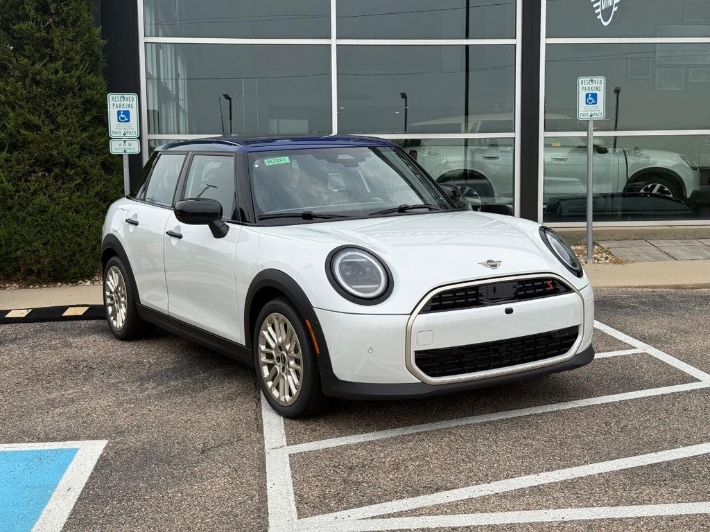 2026 MINI 4 DOOR ICONIC