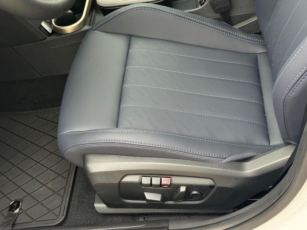 2026 MINI 4 DOOR ICONIC