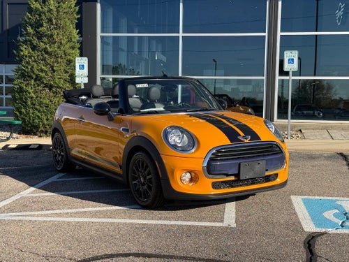 2017 MINI CONVERTIBLE Base