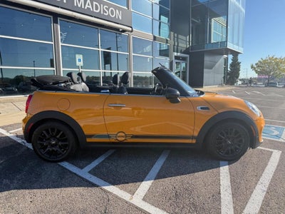 2017 MINI CONVERTIBLE Base